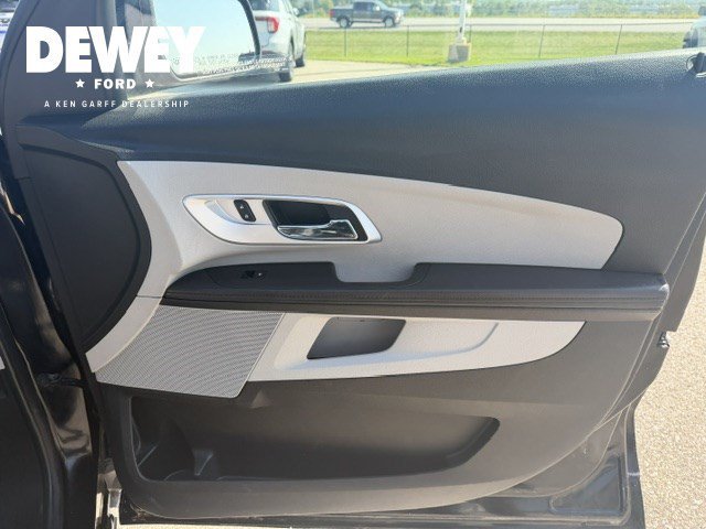 Used 2017 Black Chevrolet LT image 32
