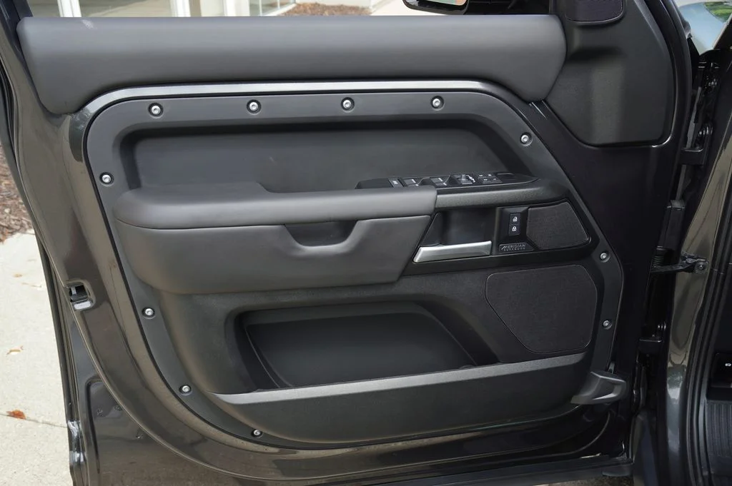 New 2026 Carpathian Grey Land Rover V8 image 10