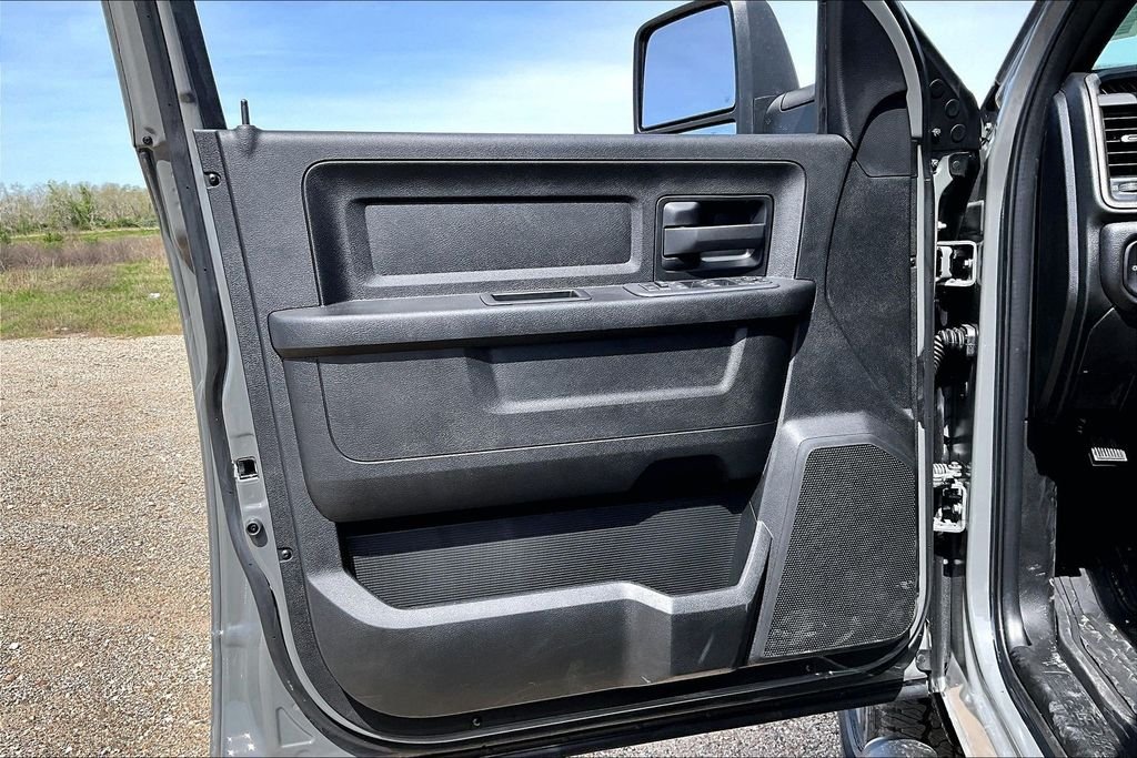 New 2026 Ram 2500 Tradesman 4D Crew Cab