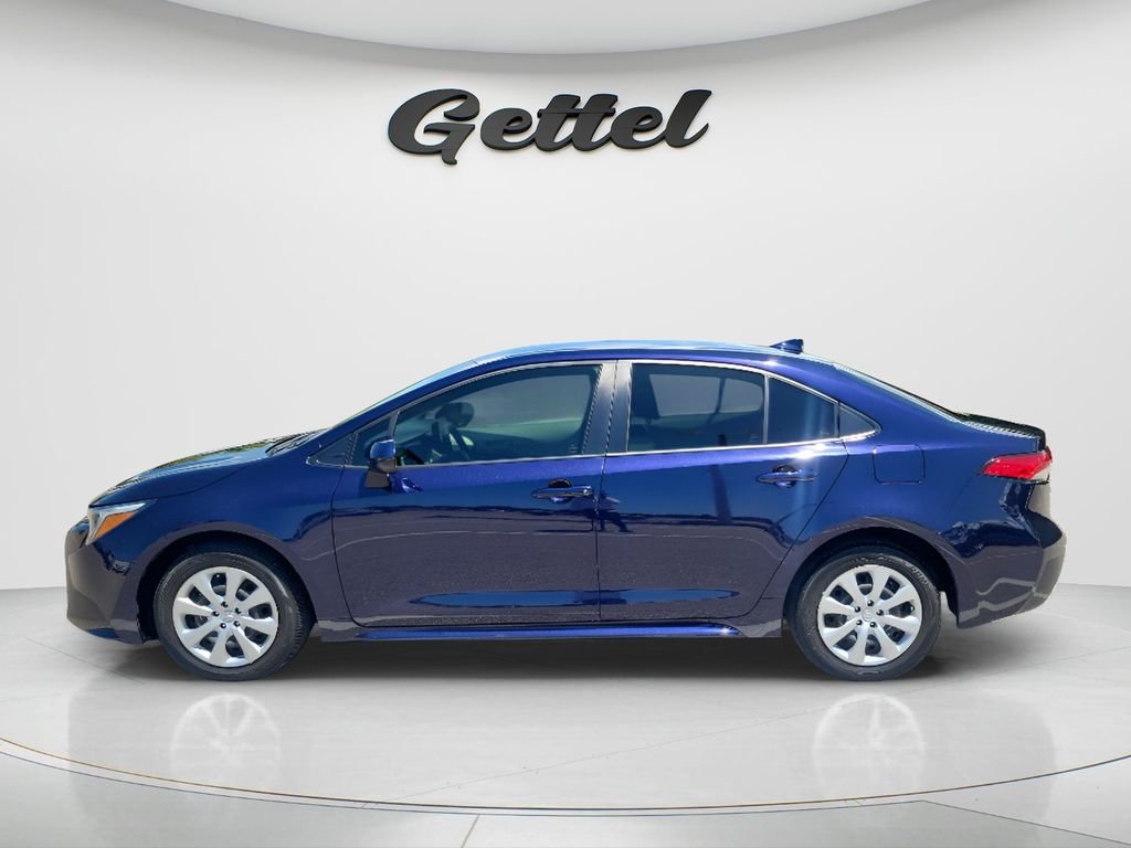 Certified Used 2024  Toyota LE image 8