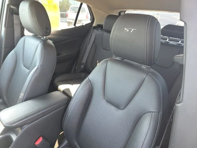 Used 2024 Moonstone Gray Metallic Buick Sport Touring image 9