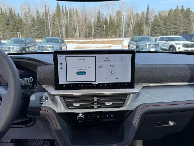 2026 Ford Explorer ST-Line - Photo 54