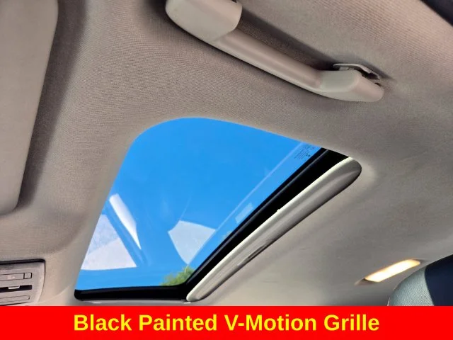 Used 2025 Black Nissan SR image 12