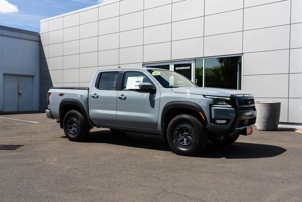 New 2026 Boulder Gray Pearl Nissan Crew Cab PRO-4X® image 31