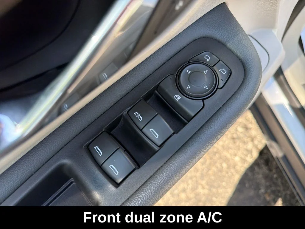 Used 2023 Summit White GMC Denali image 14