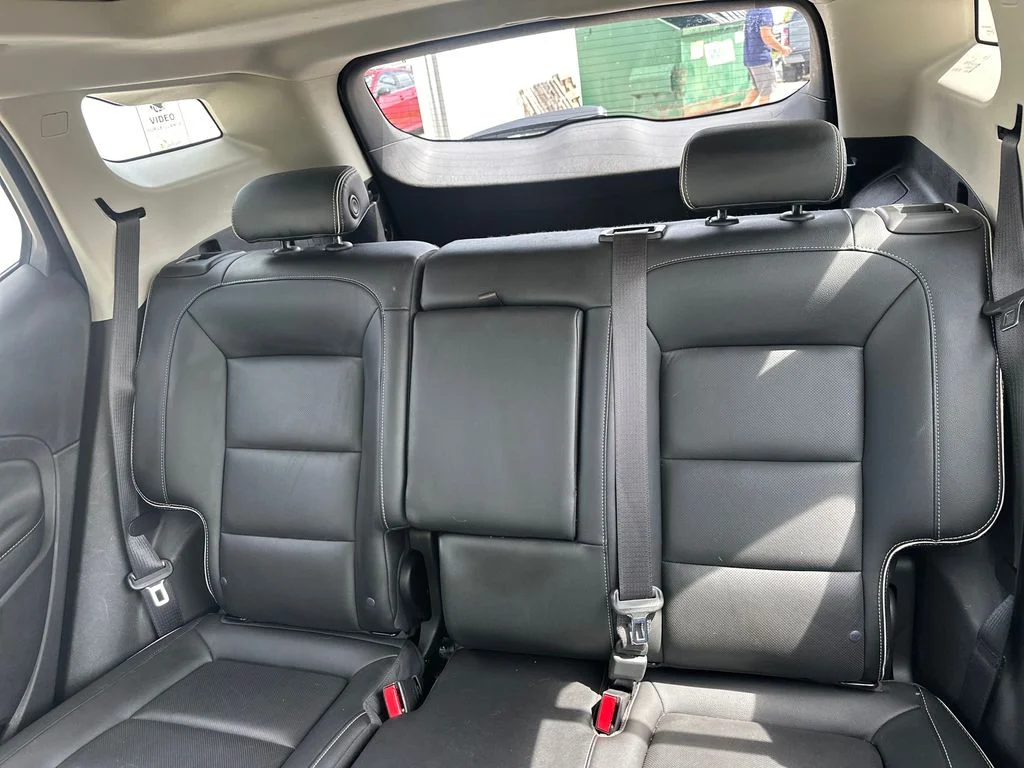 Used 2018 White GMC Denali image 18