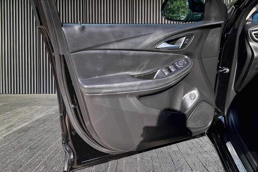 Used 2020 Black Buick Select image 24