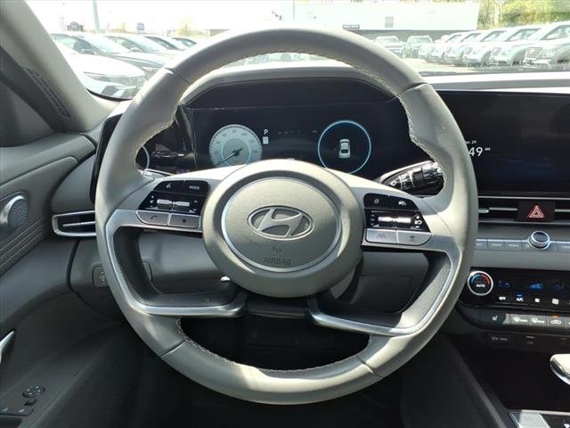 2024 Hyundai Elantra SEL - Photo 15