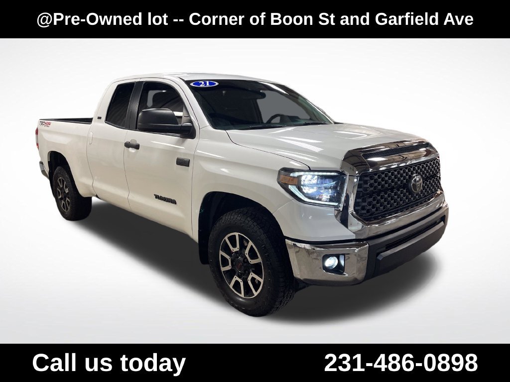 Used 2021 White Toyota SR5 image 8