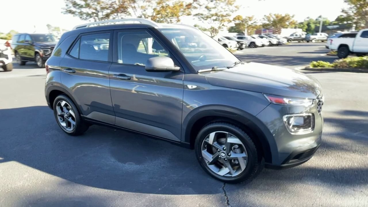 Used 2024 Hyundai Venue SEL with VIN KMHRC8A30RU286228 for sale in Prattville, AL