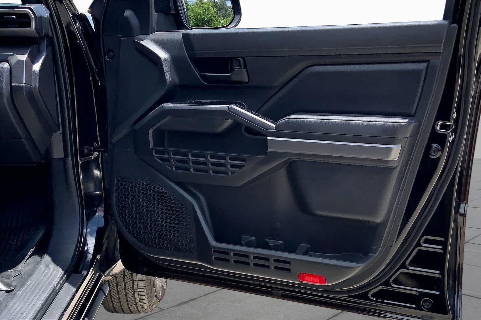 Used 2025 Black Toyota SR5 image 22