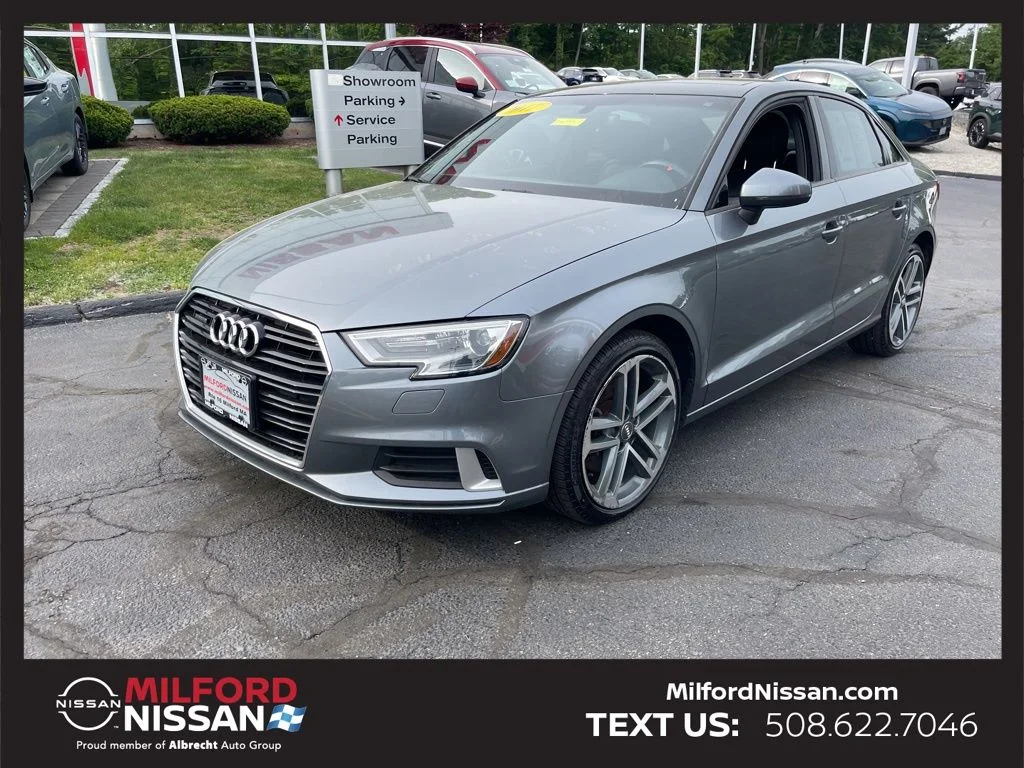 2017 Audi A3 2.0T quattro S tronic Premium's photo