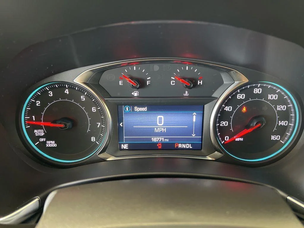 Used 2024 Sterling Gray Metallic Chevrolet LT image 11