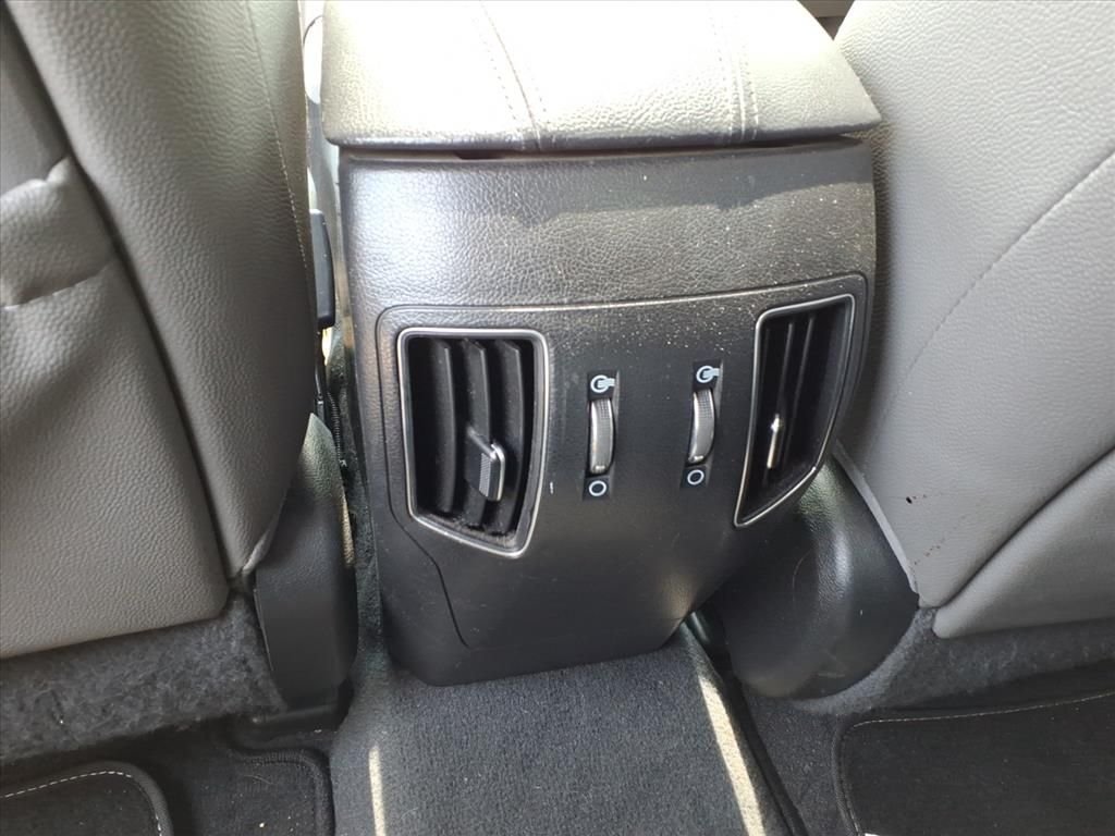 Used 2014 Blue Hyundai Limited image 15