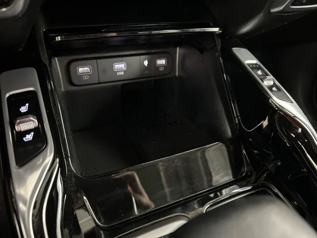 Used 2023 Black Kia X-Line SX Prestige image 17
