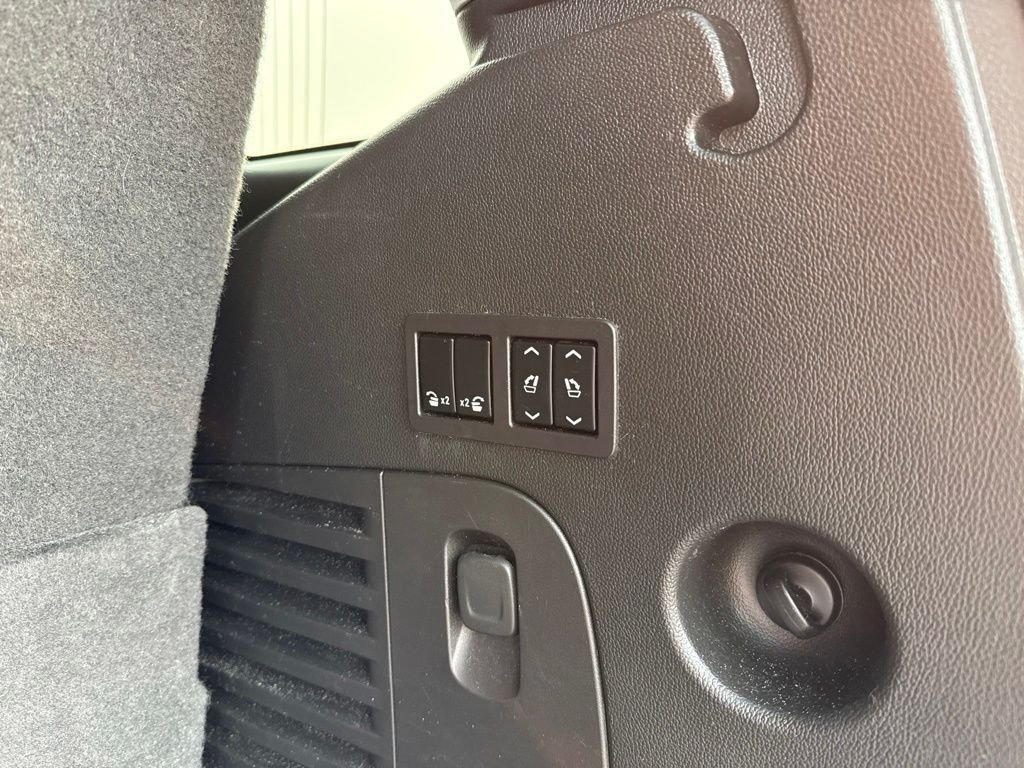 Used 2018 Pepperdust Metallic Chevrolet LT image 22