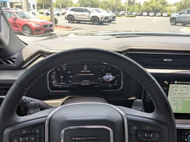 Used 2025 Onyx Black GMC Denali image 29