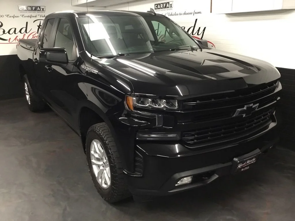 Used 2020 Black Chevrolet RST image 2