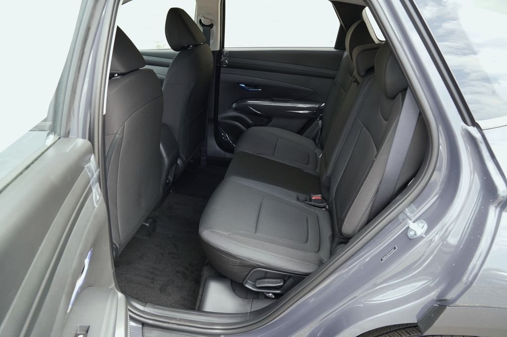 New 2026 Ecotronic Gray Hyundai SE image 38