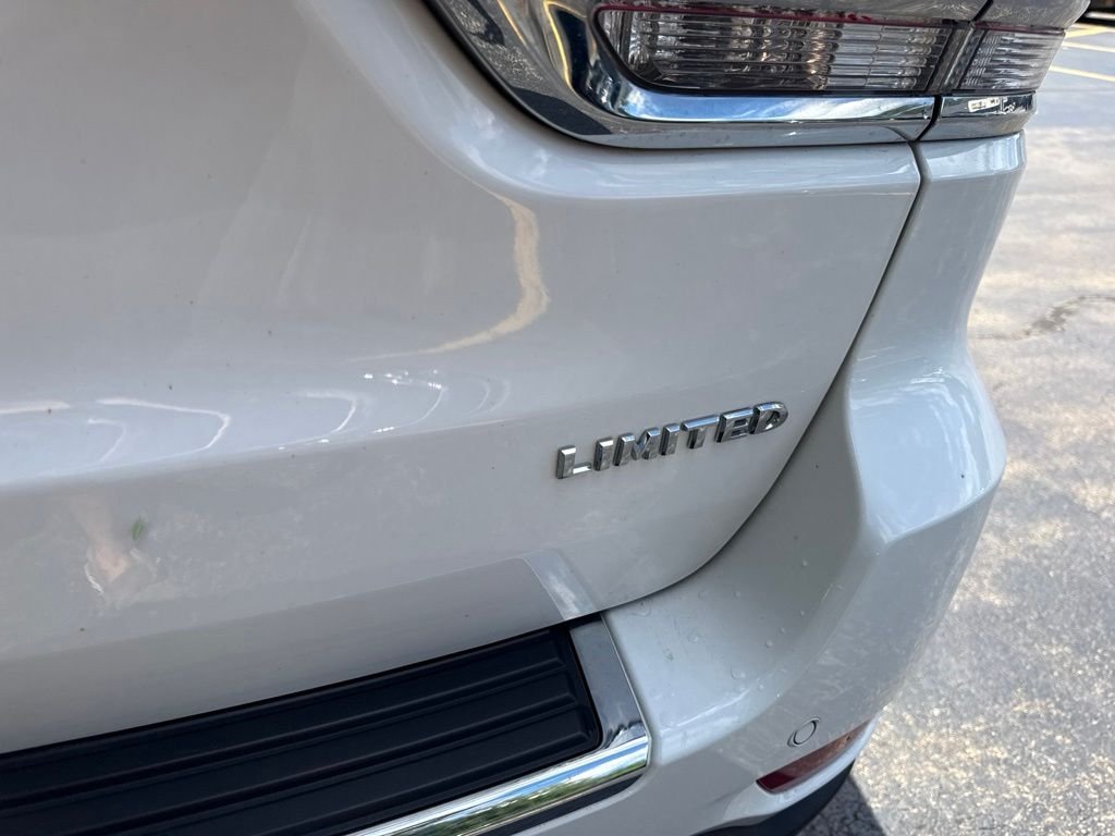 Used 2020 White Jeep Limited image 16