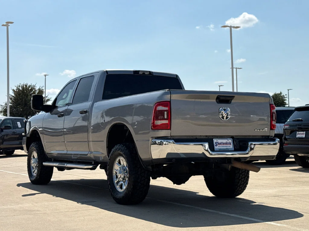 Used 2023 Silver Ram Tradesman image 7