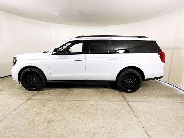 New 2026 Space Silver Metallic Ford MAX Platinum® image 39