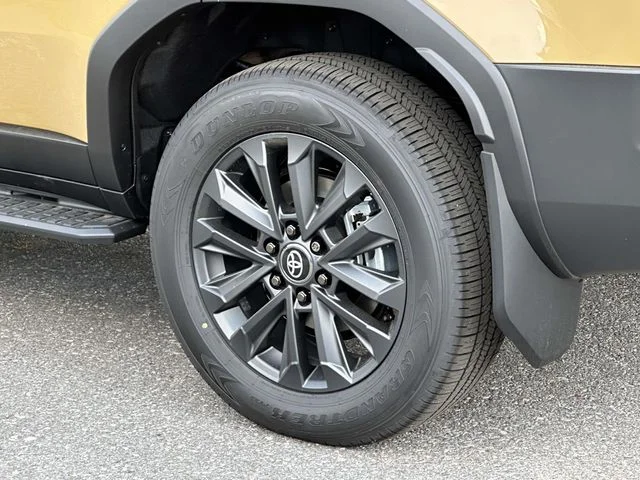 2026 Toyota Land Cruiser Land Cruiser 1958 - Photo 12