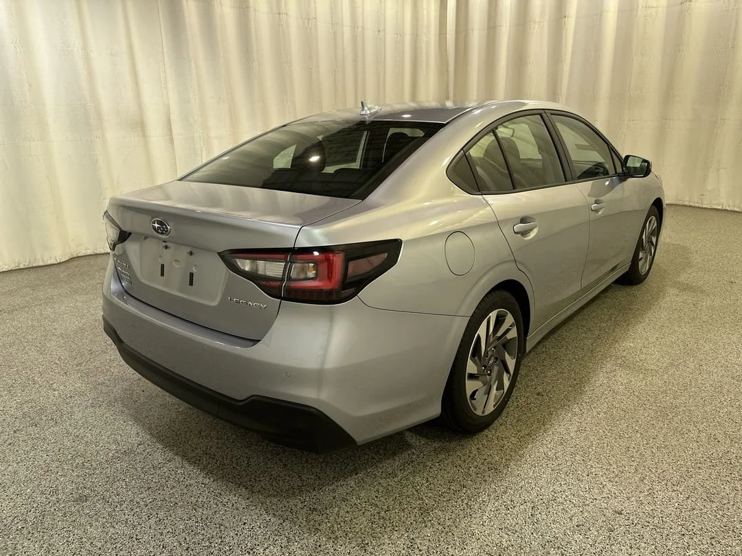 2025 Subaru Legacy Limited - Photo 8