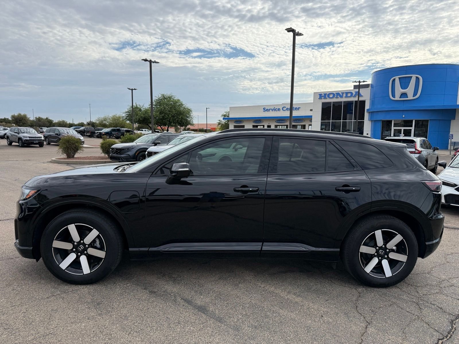 Certified Used 2025 Raven Black Honda Touring image 10