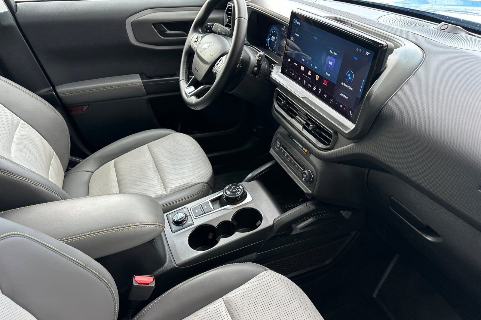 Used 2025 Blue Ford Badlands image 16