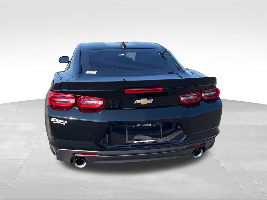 Used 2019 Black Chevrolet 1LT image 4