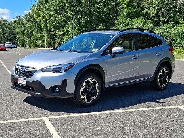 Used 2021 Silver Subaru Limited image 4