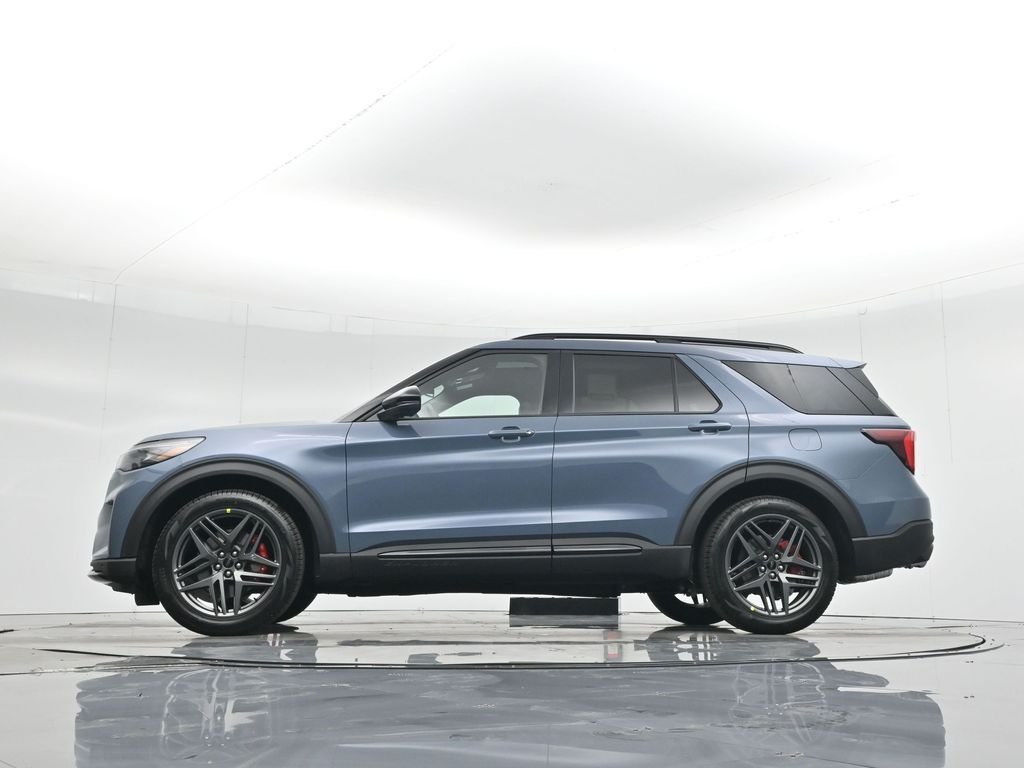 2025 Ford Explorer ST - Photo 56