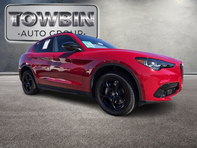 Used 2024 Alfa Rosso Alfa Romeo SPRINT AWD image 2