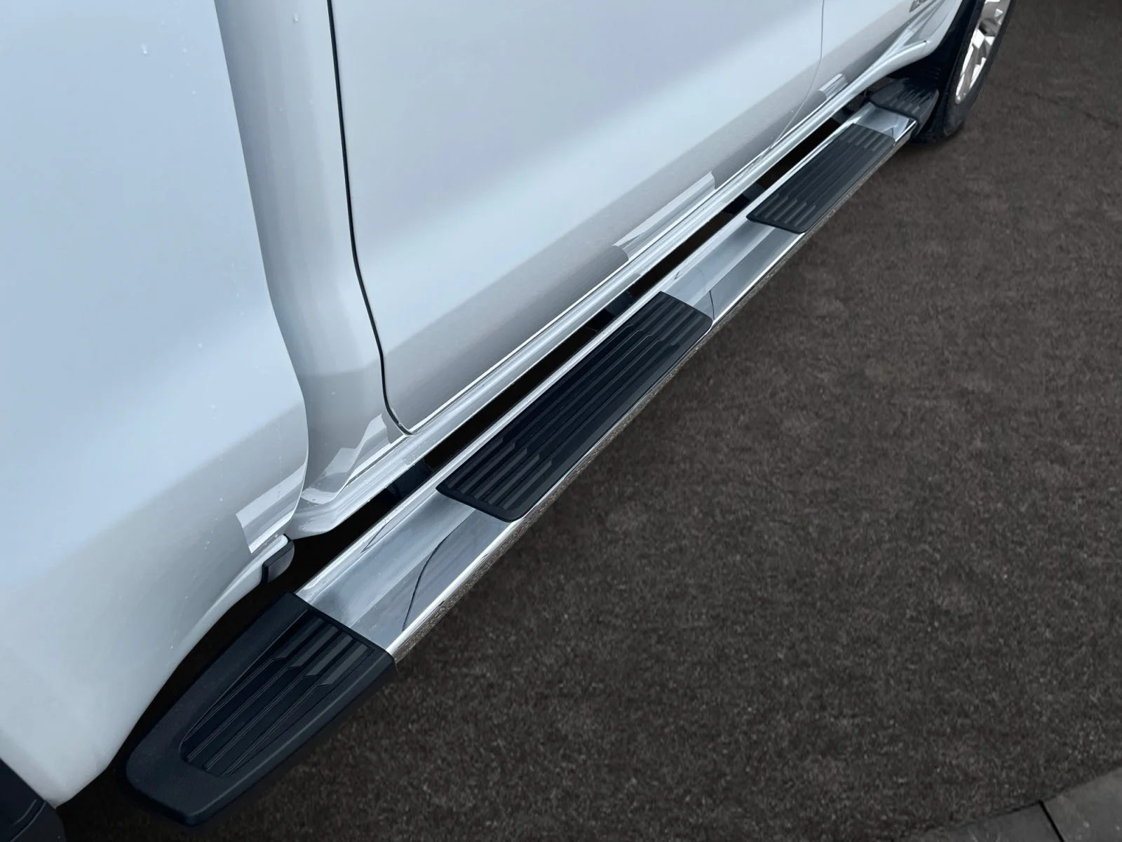New 2026 Glacier White Tricoat GMC Denali image 11
