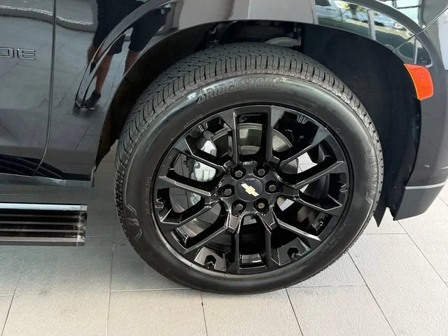 Certified Used 2023 Black Chevrolet High Country image 19
