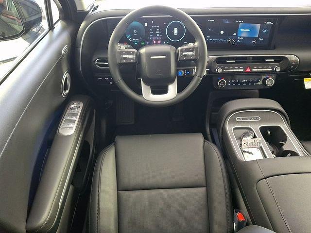 New 2026 Black Hyundai SEL Premium 7P image 13