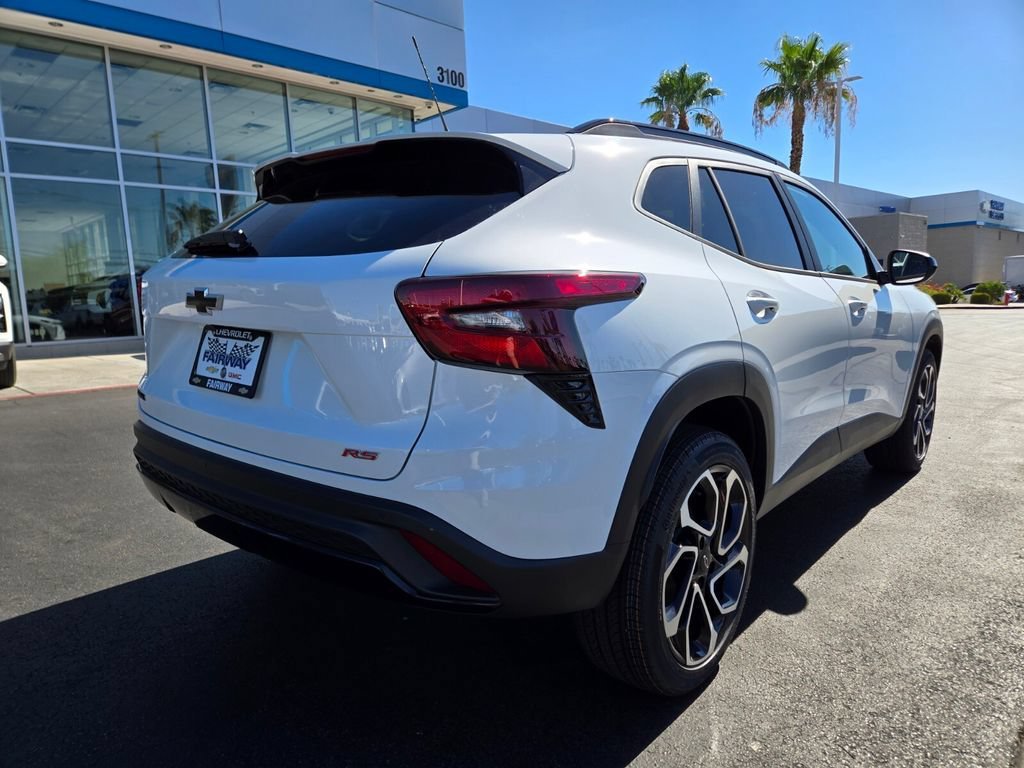 2026 Chevrolet Trax RS - Photo 4