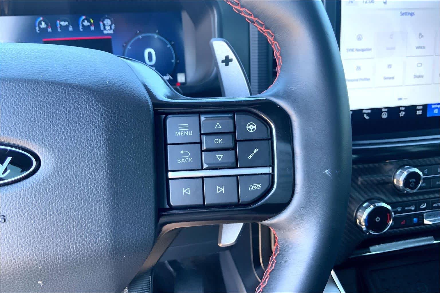 Used 2024 Shelter Green Ford Raptor image 25