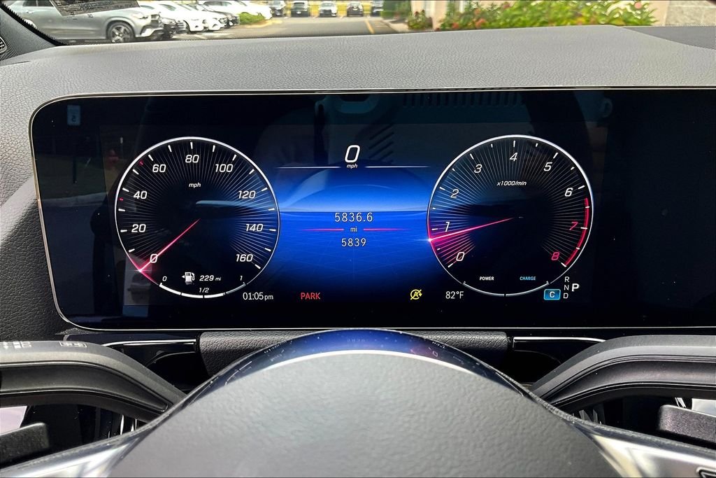 Certified Used 2025 White Mercedes-Benz GLA 250 image 22
