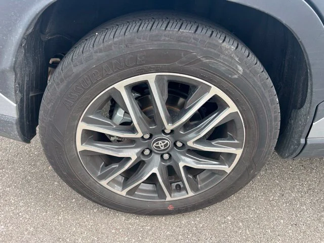 Used 2026 Silver Toyota XLE image 4