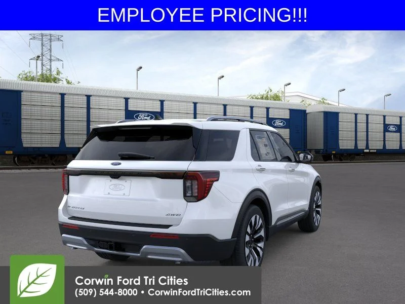 New 2026 Star White Metallic Tri-Coat Ford Platinum image 5