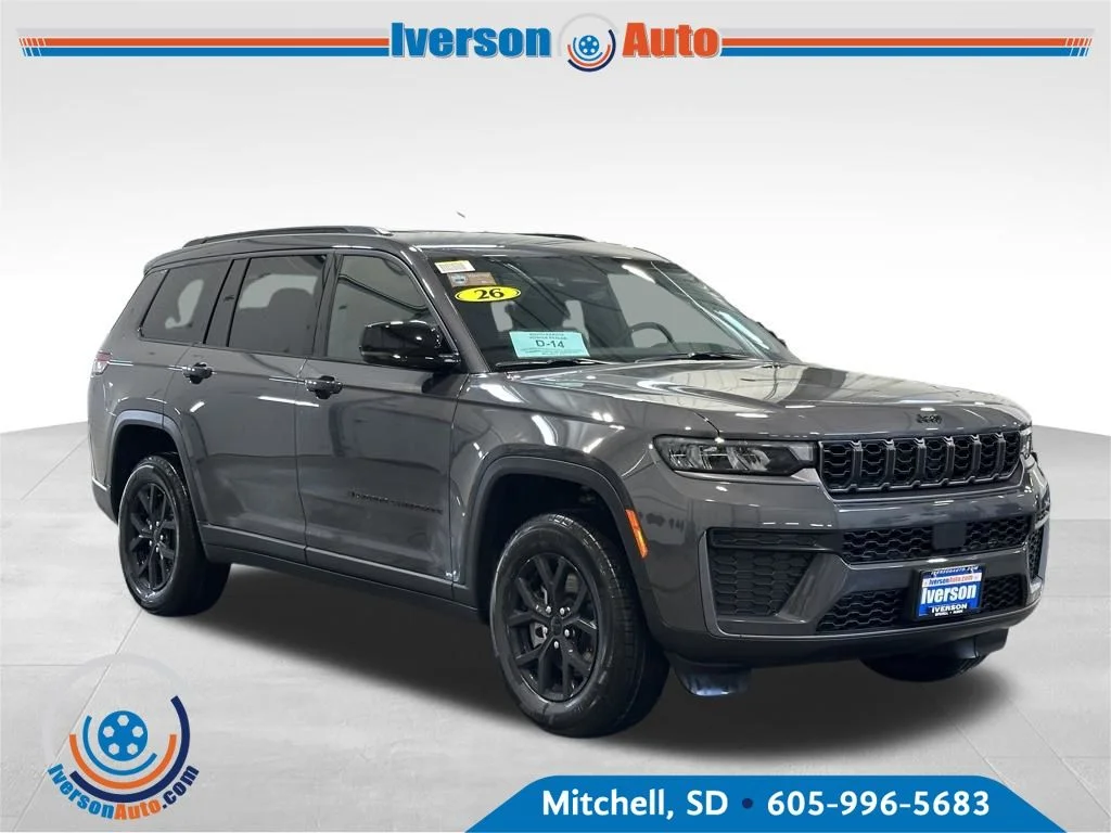 2026 Jeep Grand Cherokee L Laredo Altitude 4x4's photo