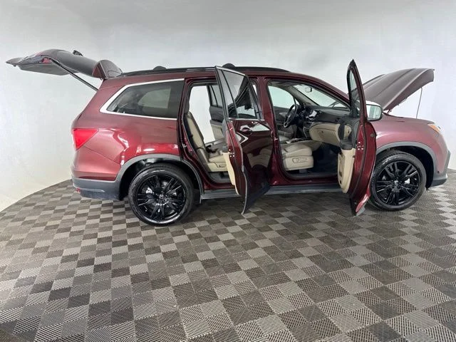 Used 2022 Red Honda Special Edition image 17