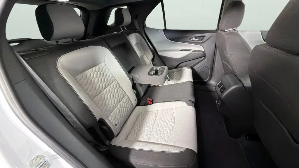 Used 2021 SUMMIT WHITE Chevrolet LT image 43