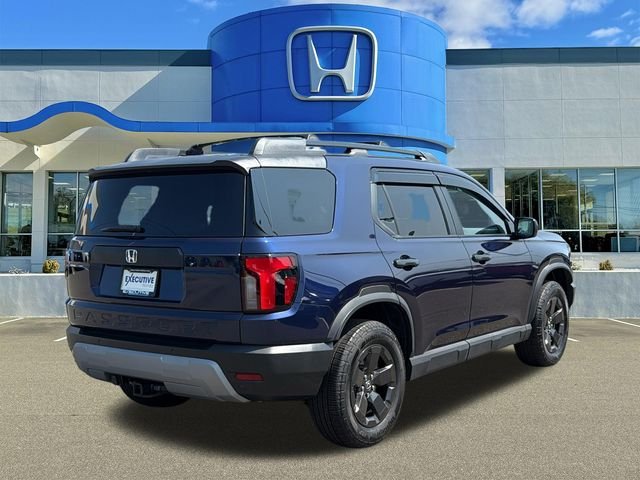 Used 2026 Obsidian Blue Pearl Honda RTL image 4