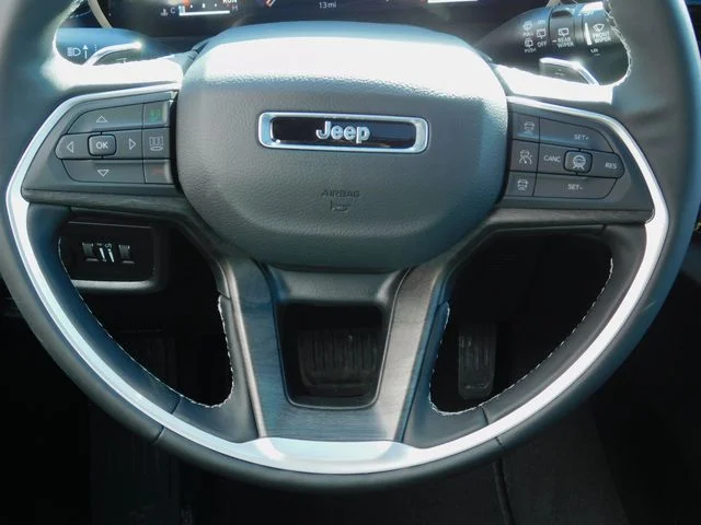 New 2026 Red Jeep Altitude image 7