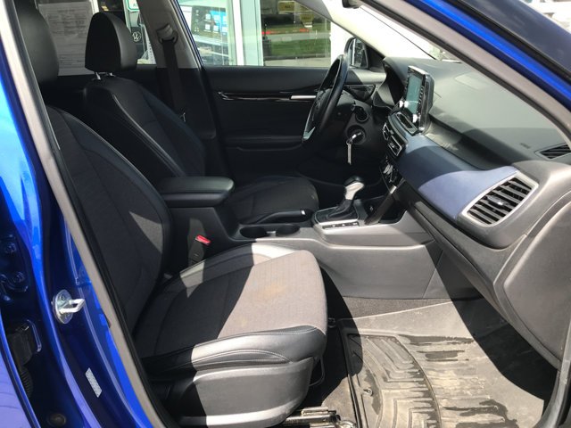 Used 2021 Neptune Blue Kia S image 28