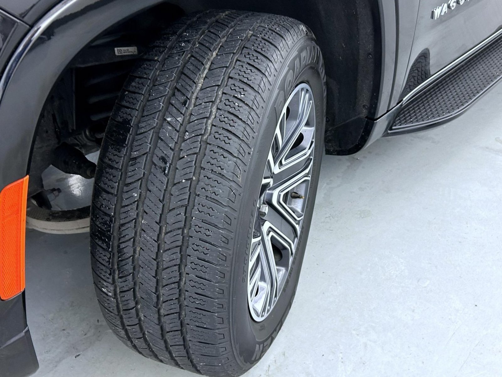 Used 2025 Black Jeep Series II image 26