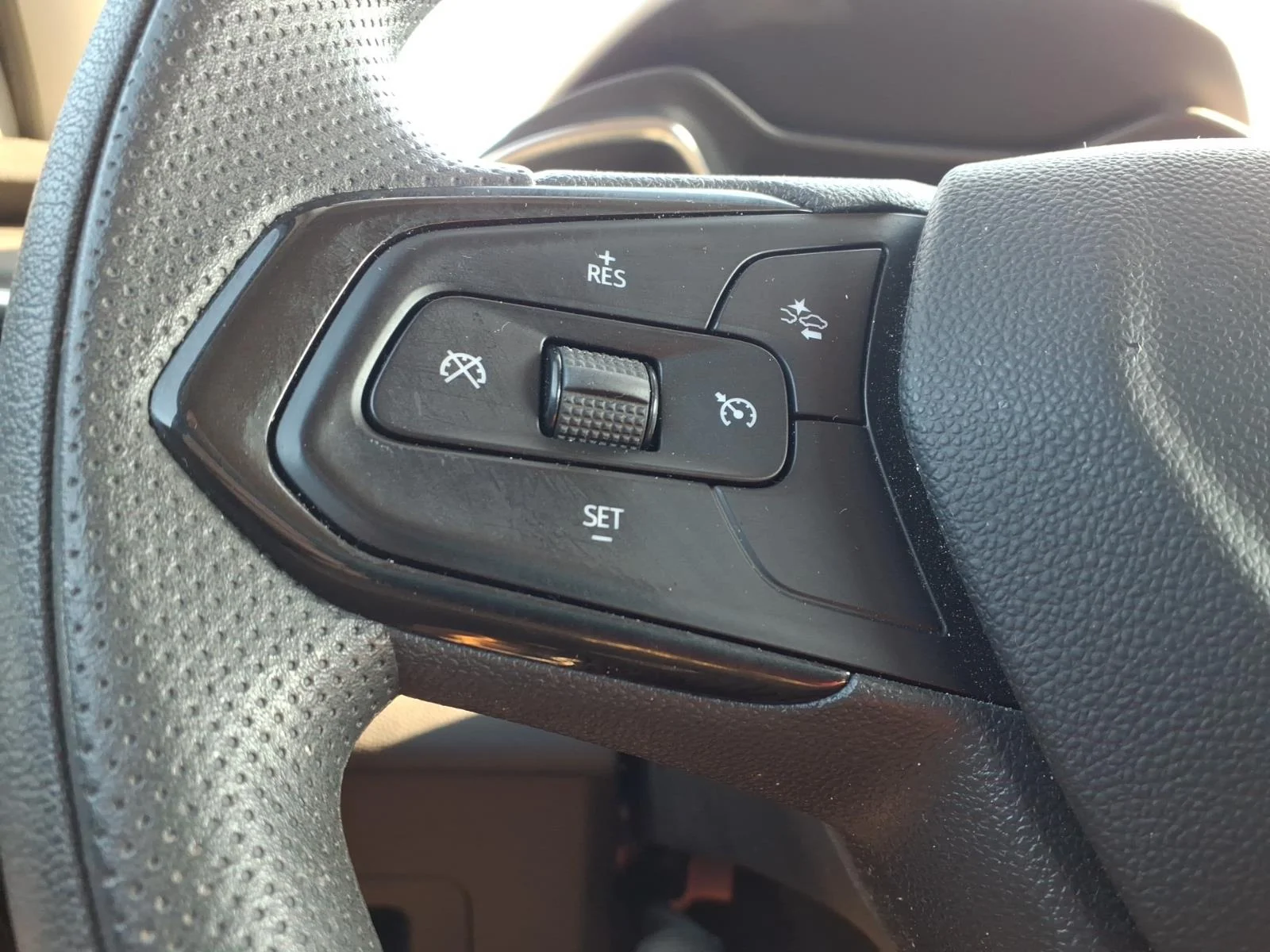 Used 2023 Mosaic Black Metallic Chevrolet LT image 18